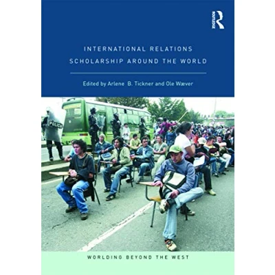 Afbeelding van International Relations Scholarship Around the World