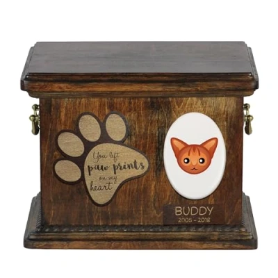 Afbeelding van Abyssinische urn voor kattenas, gepersonaliseerd met gravure en herdenkingsdoos