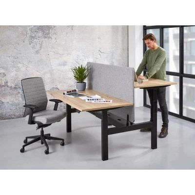 Afbeelding van Duo bench elektrisch verstelbaar zit/sta bureau Teez breed 180CM diep 80/80CM bladkleur Logan eiken framekleur Aluminium (RAL9006)