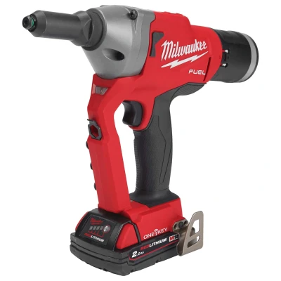Afbeelding van Milwaukee M18 ONEFPRT 202X accu popnageltang 4,8 7,0 mm 2x18,0V/2,0Ah