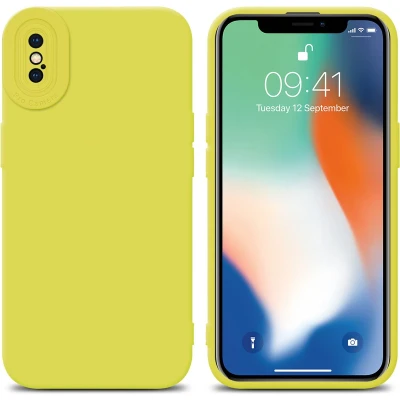 Afbeelding van Cadorabo Hoesje geschikt voor Apple iPhone X / XS in Fluid GEEL Beschermhoes gemaakt van flexibel TPU silicone Cover Case