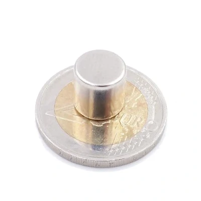 Afbeelding van Aprilheld 20 schijfmagneten 10 x mm N52 sterkste klasse extra sterke neodymium magneten magneet voor prikbord, whiteboard, foto, koelkast
