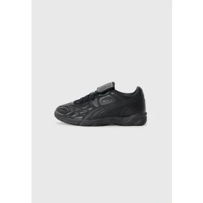 Afbeelding van PUMA King Indoor Sneakers Unisex, Zwart, Maat 47