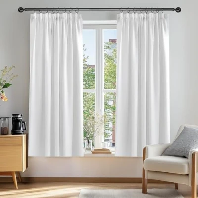 Afbeelding van Deconovo Set van 2 thermische verduisteringsgordijnen, 168 x 138 cm (b l), voor slaapkamer, keuken, woonkamer, modern design, plooiband, lichtwit, grijs