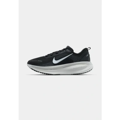 Afbeelding van Nike Performance Vomero 18 Hardloopschoenen voor op de weg, Heren, Maat: 40, Black/summit white/coconut milk Textiel/ synthetisch