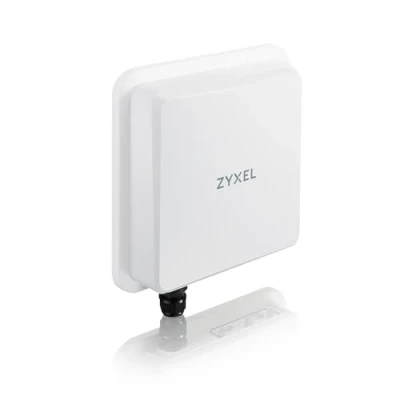 Afbeelding van Netwerk: Wifi routers: ZYXEL FWA710 5G Outdoor Router Standalone/Nebula with 1 year Nebula Pro License 2.5G LAN EU and UK