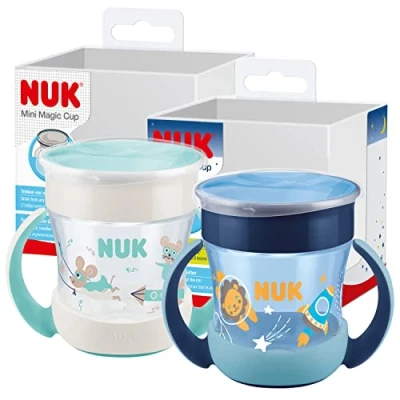 Afbeelding van NUK Mini Magic Cup Night lekvrije beker vanaf 6 maanden 160 ml 360 rand voor alle kanten drinken Gloeit in het donker BPA vrij Leeuw (blauw) 1 verpakking van 2 stuks