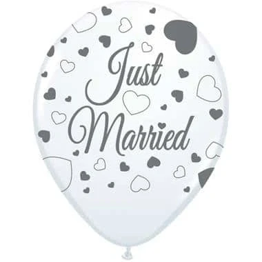 Afbeelding van Ballonnen Just Married Hartjes 30cm 8 stuks