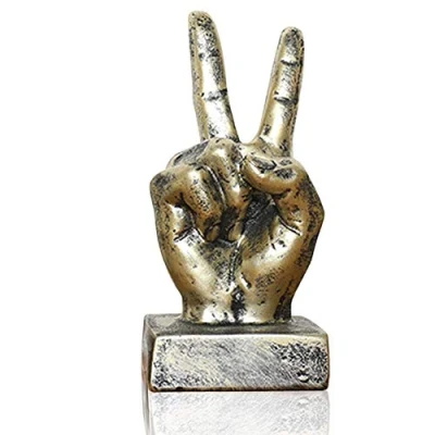 Afbeelding van LEPENDOR gouden polyresin bureau standbeeld vinger sculptuur vingers van de overwinning