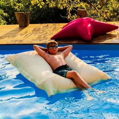 Afbeelding van LIVEDECO Gigantische zitzak XXL, afneembare hoes, drijvend voor zwembad, beige BiG52