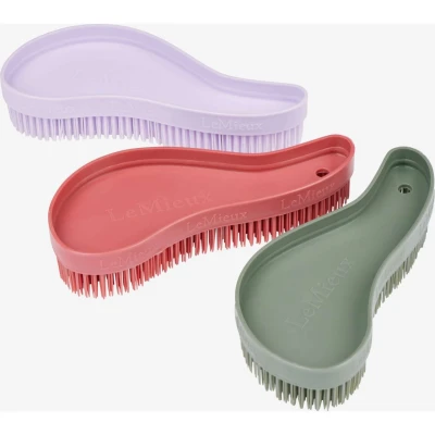 Afbeelding van LeMieux Rosborstel Wizard Cranberry One Size Agradi.be