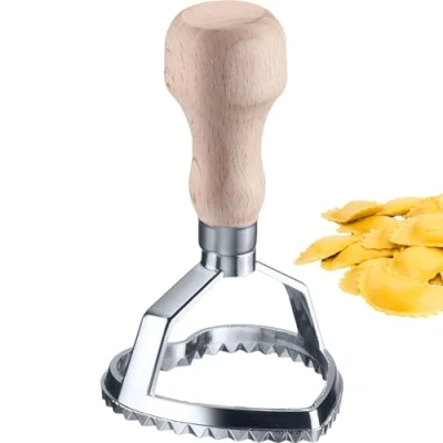 Afbeelding van Westmark Vittoria Ravioli/gebak praktische hartsnijder voor het snijden van zelfgemaakte pasta en taartdeeg zink, beukenhout