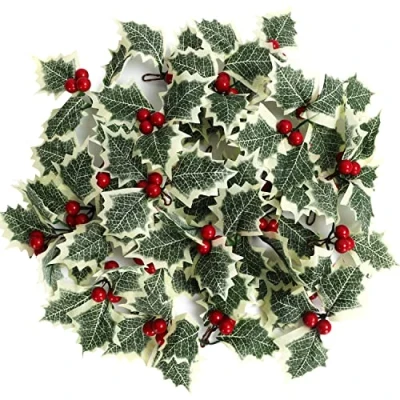 Afbeelding van Belle Vous Kunstmatige kersthulstbessen met groene bladeren (30 stuks) rode hulstbladeren voor kerst /bruiloftsdecoratie, kransarrangementen, handwerk en etiketten