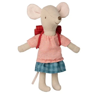 Afbeelding van Maileg knuffelmuis grote zus driewieler rood 13 cm
