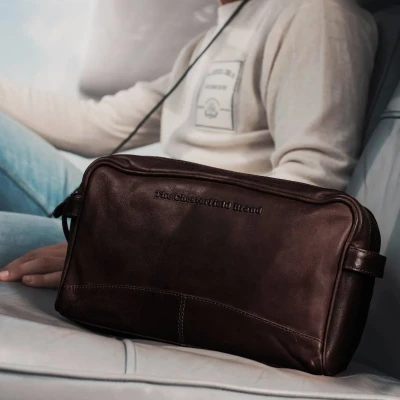 Afbeelding van The Chesterfield Brand Stefan Toiletbag brown