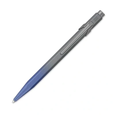 Image de Stylo à bille avec étui Caran d&#039;Ache 849 Claim Your Style Bleu orage