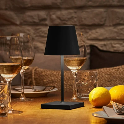Afbeelding van Nuindie mini LED oplaadbare tafellamp, USB C, zwart, IP54, dimbaar.
