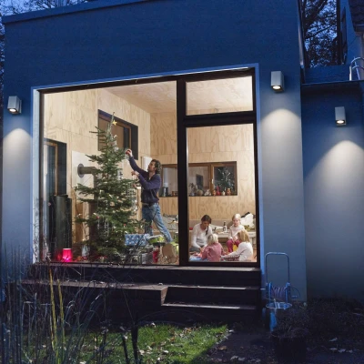 Afbeelding van LEDVANCE ENDURA Classic Cube ADJ WALL buitenwandlamp, wit, GU10 voet (max 35W), kan worden uitgerust met een normale of slimme lamp, richtbare kop, IP44 bescherming