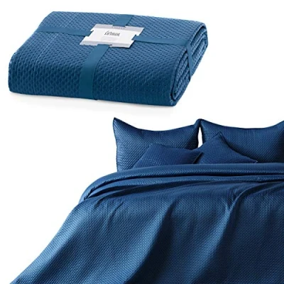 Afbeelding van AmeliaHome Sprei van 220 x 240 cm, donkerblauw, bedsprei, dubbelzijdig, satijn, mat, Carmen