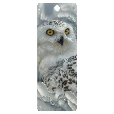 Afbeelding van 3D LiveLife Bookmark Deluxebase sneeuwharfang heiligdom. Een uilvormige bladwijzer met lenticulaire illustratie onder licentie van de gerenommeerde kunstenaar Collin Bogle.