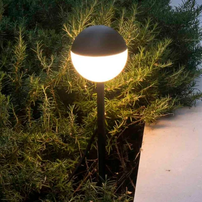Afbeelding van LED tuinvertlichting Piccola aardspies in zwart
