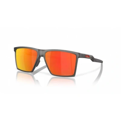 Afbeelding van Oakley Futurity Sun Zonnebril Satin Grey Smoke Grijs Zonnebrillen