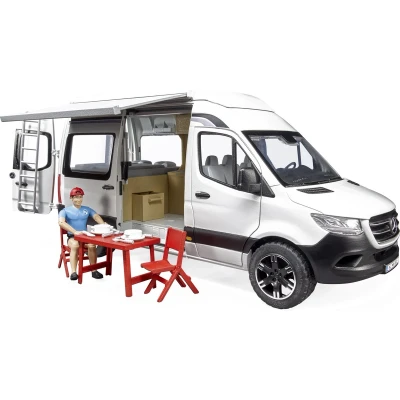 Afbeelding van MB Sprinter camper met chauffeur van Bruder
