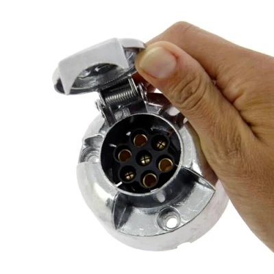 Image de XL Perform Tool 553903 Prise Attelage Métal 7 Broches Femelle