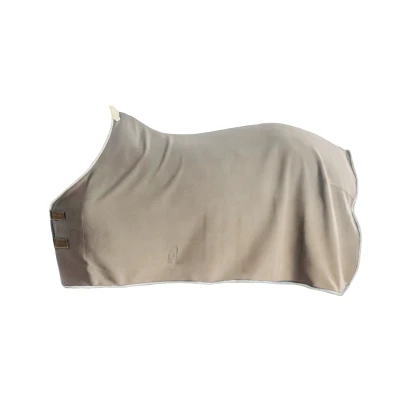 Image de Kentucky Fleece Rug Show Vegan Wool