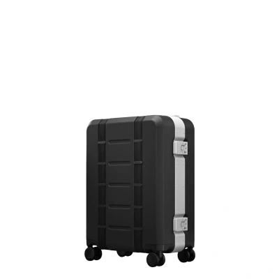 Afbeelding van Db Journey Ramverk Pro Carry On Koffer 55 39,5 Cm Silver Zwart Koffersoorten