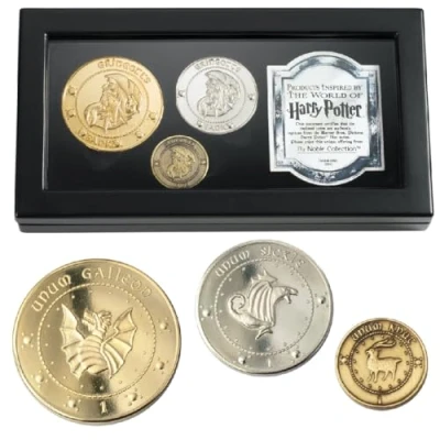 Afbeelding van de Gringotts Coin Collection van The Noble verzamelmuntenset bevat alle 3 munten Bank, Galleon, sickle en knut in muntendoos
