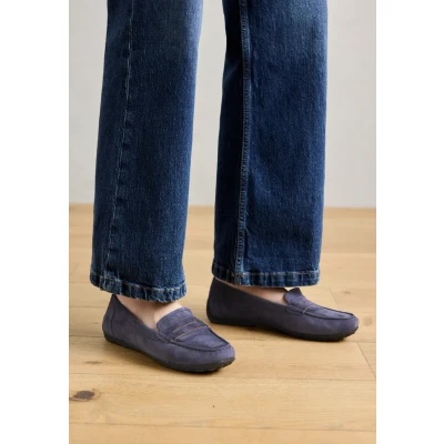 Afbeelding van Geox D Kosmopolis + GRIP Mocassins, Dames, Maat: 39, Navy Veloursleer