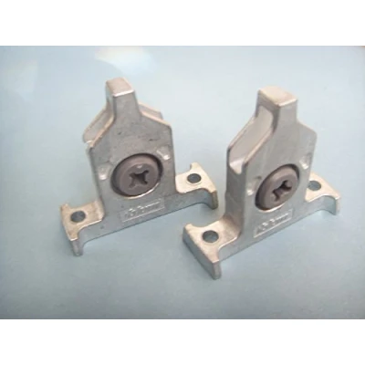 Afbeelding van Blum ZSF. 3502 Voorlade Bevestigingsbeugels voor Tandembox Laden (Een Pair)