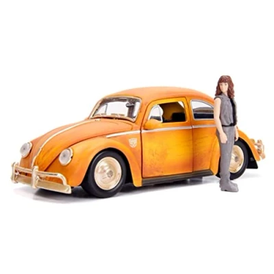 Afbeelding van Volkswagen Beetle Transformers Bumblebee &amp; Charlie Jada 1:24