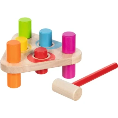 Afbeelding van goki 58339 Set van 7 driehoekige houten banken voor kinderen, motorisch speelgoed met 6 blokken en hamer, educatief speelgoed, Made in Germany, vanaf 1 jaar