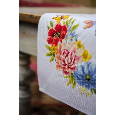 Afbeelding van Tafelloper Kleurige bloemen borduren (pakket) Telpakket