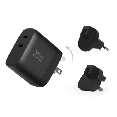 Afbeelding van Native Union GaN snellader PD 67 W, ultra compact, compatibel met stroomlevering tot voor MacBook Pro, iPads, iPhones en meer (zwart)