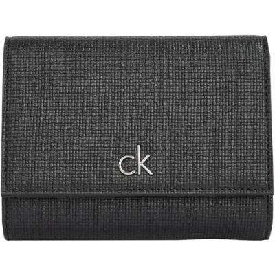 Afbeelding van Calvin Klein Daily Medium Trifold dames drievoudig gevouwen portemonnee zwart maat 0ne, Ck Black, 0ne Size, Black