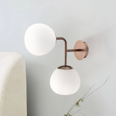 Afbeelding van Wandlamp Erich in messing met twee glazen kappen