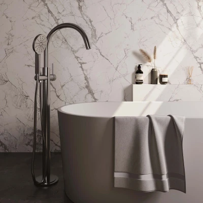 Afbeelding van Brauer Brushed carving Staande Badkraan handdouche rond 3 standen 2 knoppen PVD geborsteld RVS