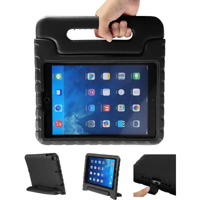 Afbeelding van iMoshion Tablet Hoes Kinderen Geschikt voor iPad 6 (2018) 9.7 inch / 5 (2017) Kidsproof Backcover met handvat Zwart