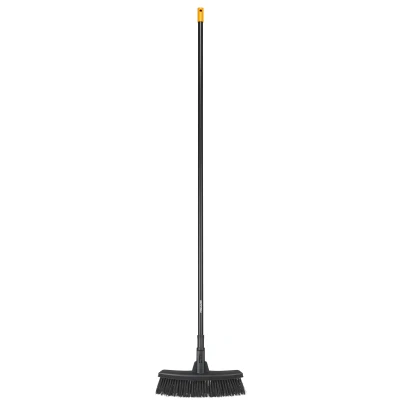 Afbeelding van Solid bezem M Fiskars