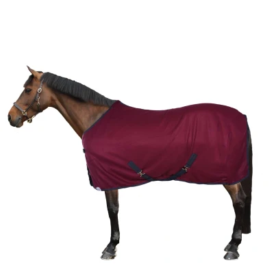 Afbeelding van Harry&#039;s Horse Fleecedeken Colours bordeaux Bovenlengte: 155 cm &amp; Onderlengte: 205