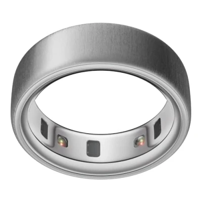 Image de Oura Ring 4 Brushed Silver taille 10 Anneau connecté Trouvez votre avec le baguier Suivi du sommeil Fréquence cardiaque Activité Max. 8 jours d&#039;autonomie
