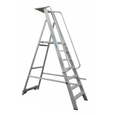 Afbeelding van Solide mobiele magazijntrap 7 treden