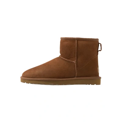 Afbeelding van UGG Classic MINI Korte laarzen, Heren, Maat: 48.5, Chestnut Veloursleer