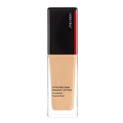 Afbeelding van Shiseido Synchro Skin Radiant Lifting 210 Birch Foundation 30ml