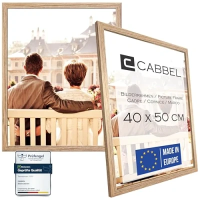 Afbeelding van CABBEL Set van 2 fotolijsten, stabiele mdf lijst met onbreekbaar plexiglas, om op te hangen en neer zetten, ideaal voor foto&#039;s, afbeeldingen, collages, eiken, 40 x 50 cm