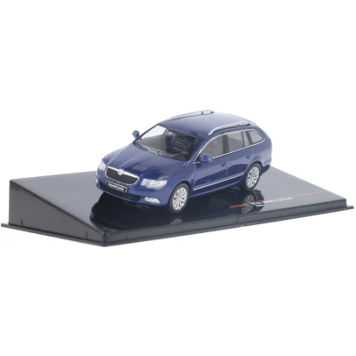Afbeelding van Ixo Skoda Superb II Combi 2008 Blauw Metallic 1:43