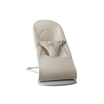 Afbeelding van BabyBjörn Wipstoel Balance Soft Geweven Jersey Tri Fabric Lichtbeige Ergonomisch Verstelbaar Inklapbaar